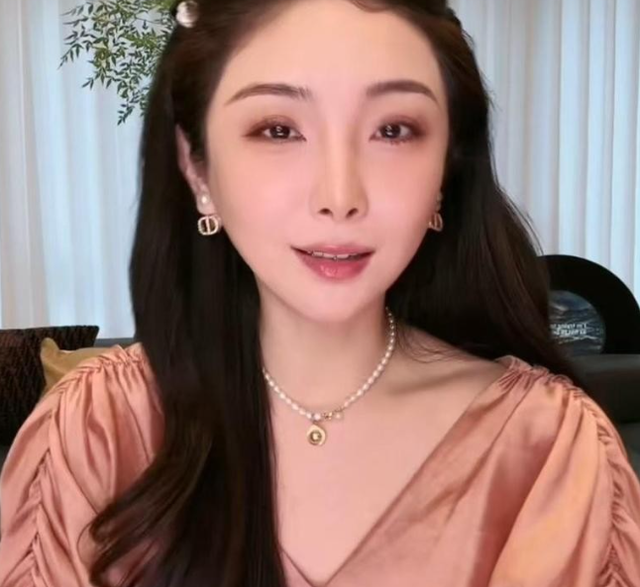 “买英国精子生3娃”的山东女人，7年后现状曝光：她后悔了吗？