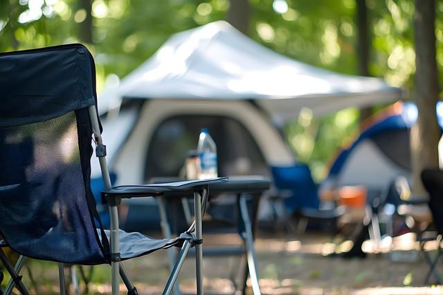 不去远方不花大钱，城市露营野餐走红，普通人放松新方式