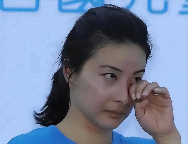 远离造神陷阱！郭晶晶的翻车，给所有被“捧上神坛”的人提了个醒