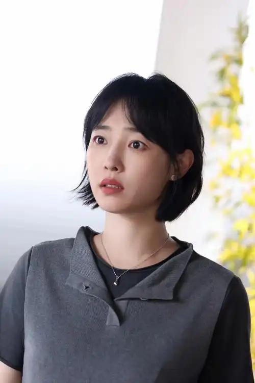 从“小妞女王”到东京影后候选，白百何的逆袭太戳人