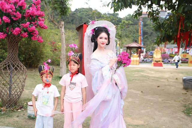 走,一起上春山!清明假期出发观音山,花神约您来见~