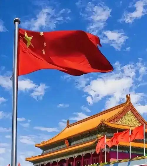 俄乌堵粮道美豆卡脖子，中国建七大粮仓拓南美，14 亿人饭碗稳了