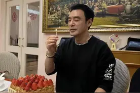 钟镇涛72岁生日在家豪饮茅台，温拿五虎的感情真的好好啊！！ ​图片