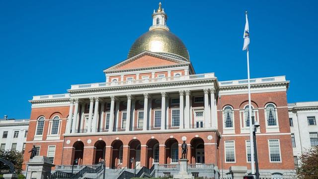 从美国回来的芯片专家:利用美国技术,帮中国开发了50款顶级芯片