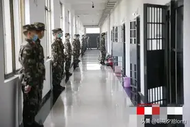 看守所里的500天（六十）监室清查图片