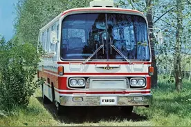 曾经的公路之王 三菱扶桑MK系列客车图片