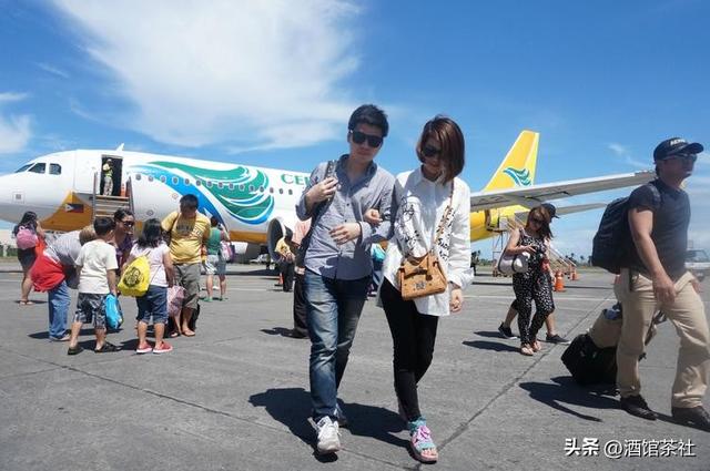 出境游火爆，为啥旅行社却凉了？国庆大巴团惊现“团灭式”遇冷！