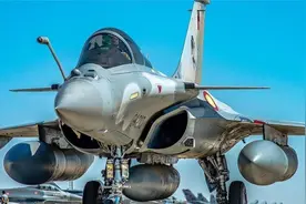 300架对20架！空战更胜一筹的歼-10C，怎么差“阵风”这么多？图片