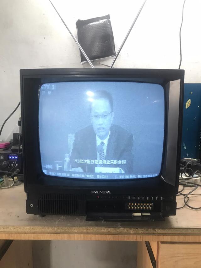 正在被淘汰的7种电器，年轻人瞧不上，老一辈人却无法理解