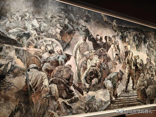 带孩子去中国美术馆参观“人民必胜”主题展，爱国主义教育太深刻