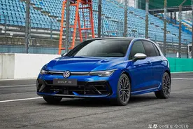 新车 | 海外约39.46万元起 高功率2.0T动力 新款大众高尔夫R英国上市图片