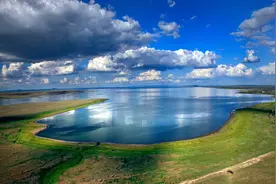 内蒙古有条绝美天路，自驾游的天堂，比张北草原美20倍！图片