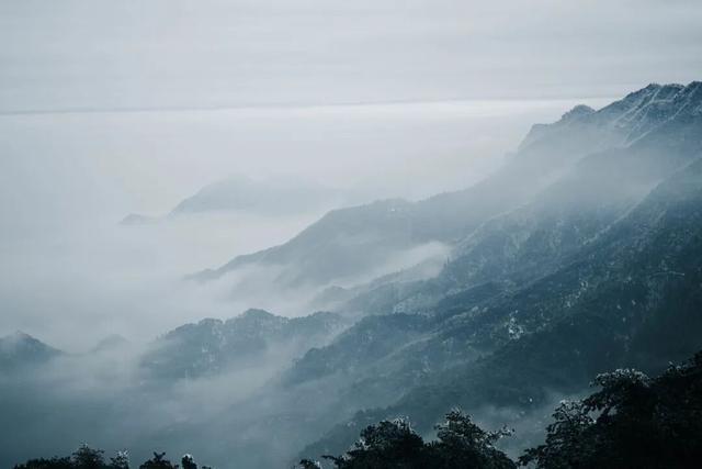 冬天上山，赴一场“仙境之约”