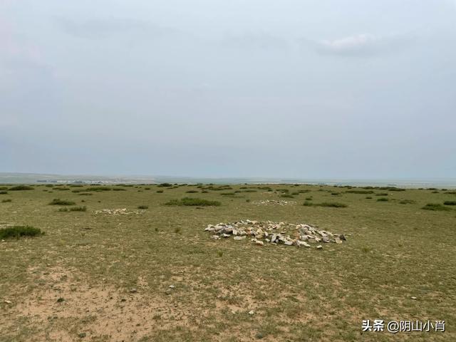 达茂旗达尔罕、百灵庙、乌克忽洞，固阳银号、忽鸡沟田野考察笔记