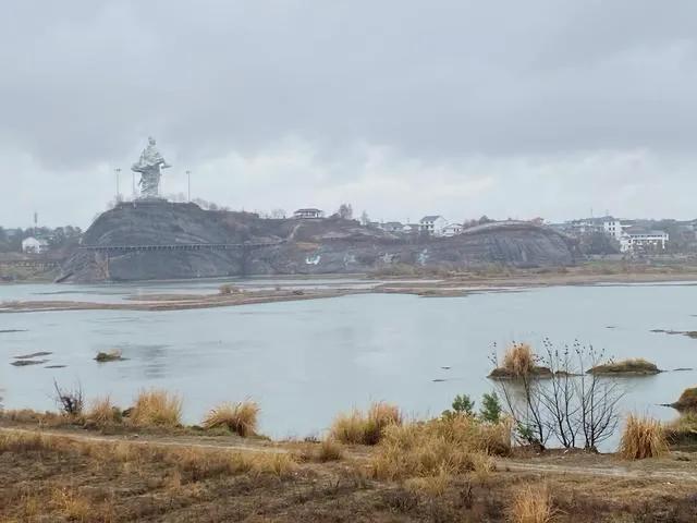 被强省环绕的江西：为何经济难突围，还成了“最没存在感”的省？