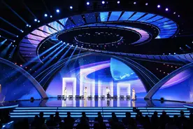 第十九届中国长春电影节｜逐光启航 “鹿”跃春城图片