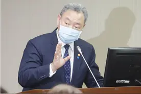 台新任“驻美代表”抵美，美方高调接机，敏感时刻山东舰穿越台海图片