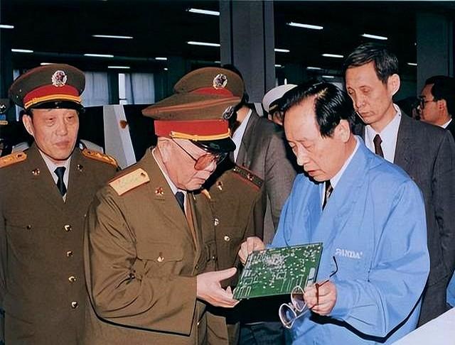 首次！访华就不尊重我国？中国当场撤走仪仗队：摆正态度再来吧！