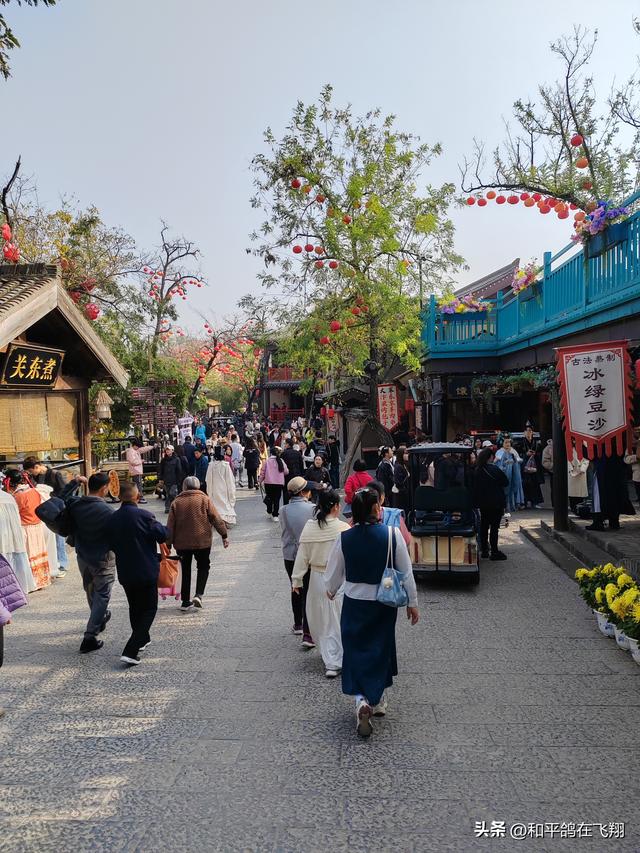 开封万岁山武侠城之约