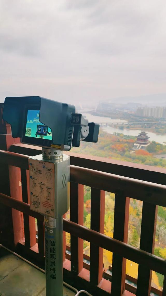 永定塔九层上新啦！观光望远镜带你 “一键拉近” 山河盛景，解锁北京全景视角～