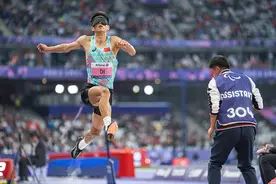 突破！进取！看他们在巴黎续写荣光图片