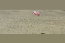 刚刚！神十九飞船返回舱成功着陆，三名航天员到家了！图片