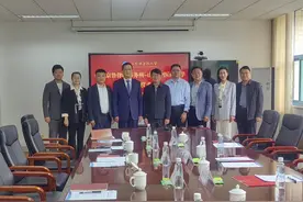 京鲁律所“爱心惠师”公益活动走进山东中医药大学图片