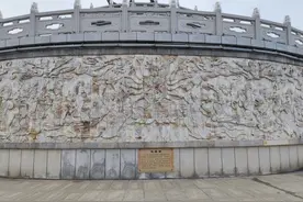 文学冷知识——《天幕红尘》图片