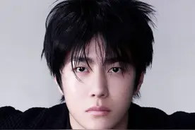 6.12娱乐瓜：王一博靳东任嘉伦龚俊檀健次林更新金晨黄景瑜邓超图片