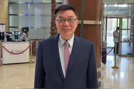 台湾大学哲学系教授苑举正：美国未必干预，和平统一才是正途图片