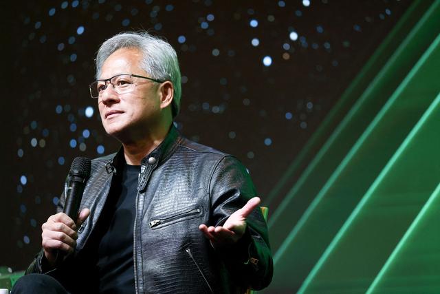 亲自走了一趟北京后，黄仁勋终于明白，中方已不再需要英伟达