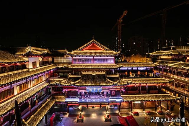 焕彩豫园灯光秀·冬之境，正在上演！