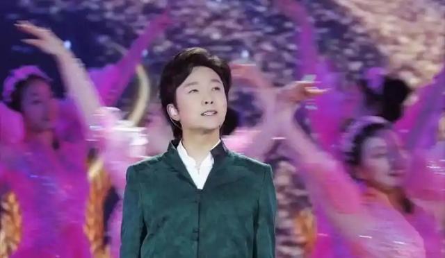 “跳梁小丑”李玉刚跌落神坛，不再被大众宽容，梅葆玖：死不原谅