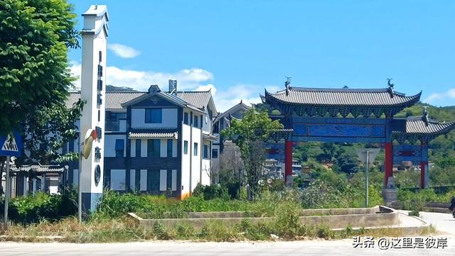 乘公共交通工具游洱海圣托里尼｜小普陀及挖色