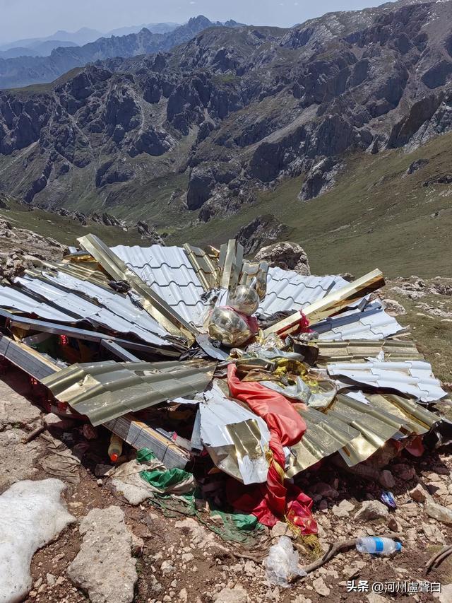 成功登顶母太子山