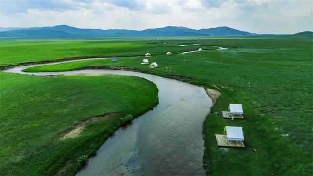 西乌旗三大妙招 力促“99号公路”提档升级