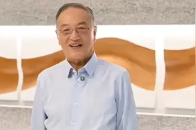 柳传志罕见露面，并在官媒发声图片