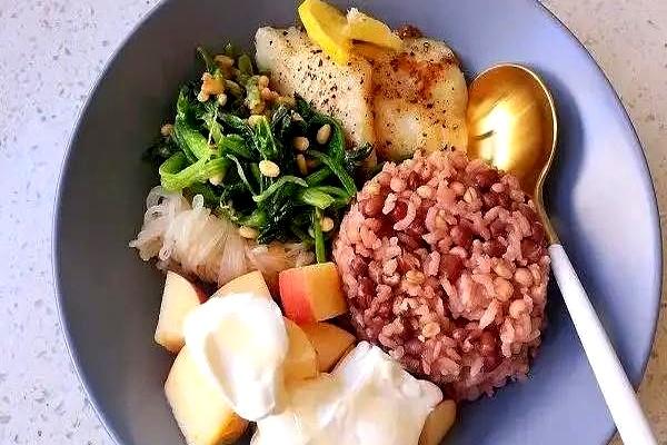 北京协和医院5+2轻断食	，冬季用效果最好，7天减掉10斤	。