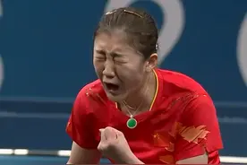 巴黎奥运会女单决赛金牌争夺战——孙颖莎 2-4 陈梦(巅峰对决)图片