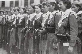 一个日本女兵的日记：我们被迫进行了一场无耻的训练图片