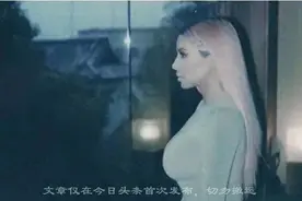 “震撼！卡戴珊惊艳近裸装，全网疯传！”图片