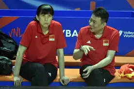 中国女排结束巴黎周期！排协发文总结，蔡斌有变 球迷:朱婷做教练图片