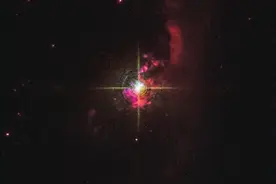 哈勃的拍摄：3400光年外，白矮星吞噬红巨星的画面图片