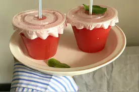 “⏰打工人🥛ෆ🥯日常搬砖🧱文案”图片