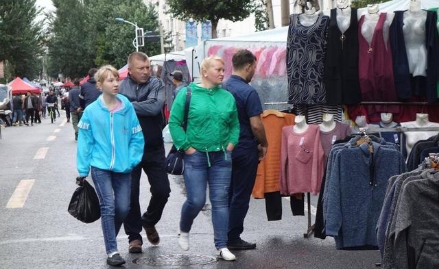 中国最北的城市，距俄罗斯第三大城750米，过去是省会如今又火了