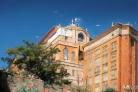 我国“医科”大学最新排名，北大医学部无缘前3，中医大跌出前10图片