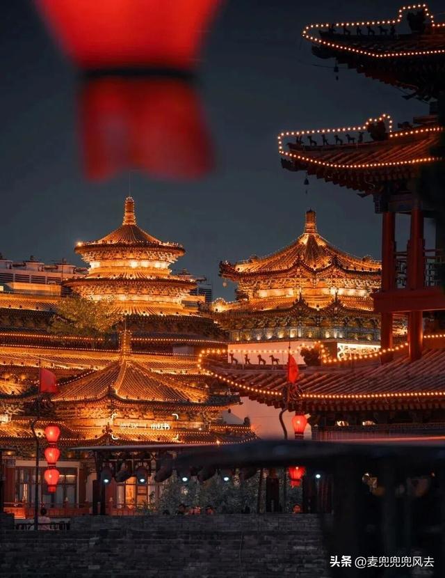 高铁直达！12 月最适合摄影的 8 座城市，挑一个周末就出发！