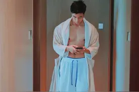上海肌肉西装男@小森林 FOREST：魅力无限的荷尔蒙男神图片