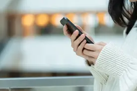原来手机上隐藏了高清通话开关，打开后，声音又大又清晰图片