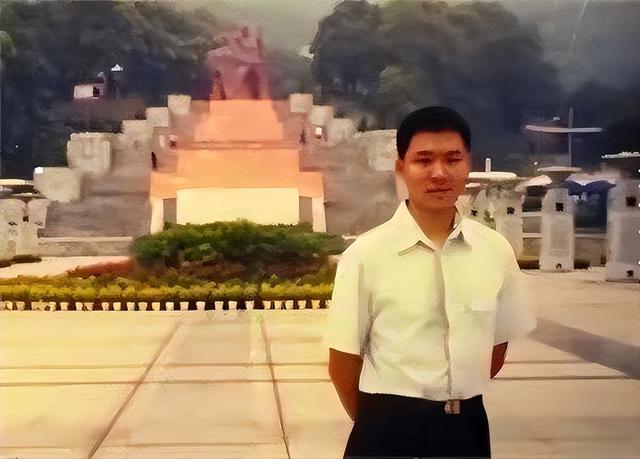这就是烈士江姐真实的样貌，并非演员扮演，货真价实的罕见照片
